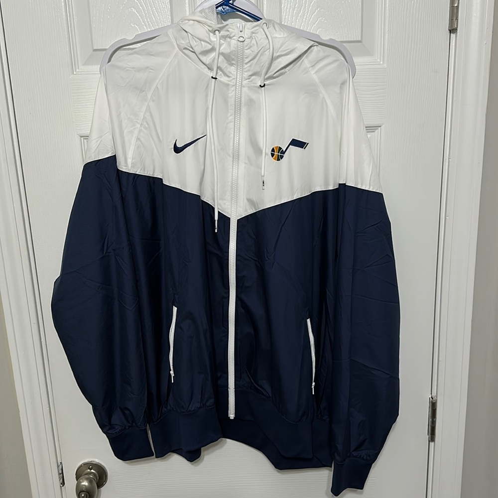 Mens Xl Utah Jazz players jacket Nike